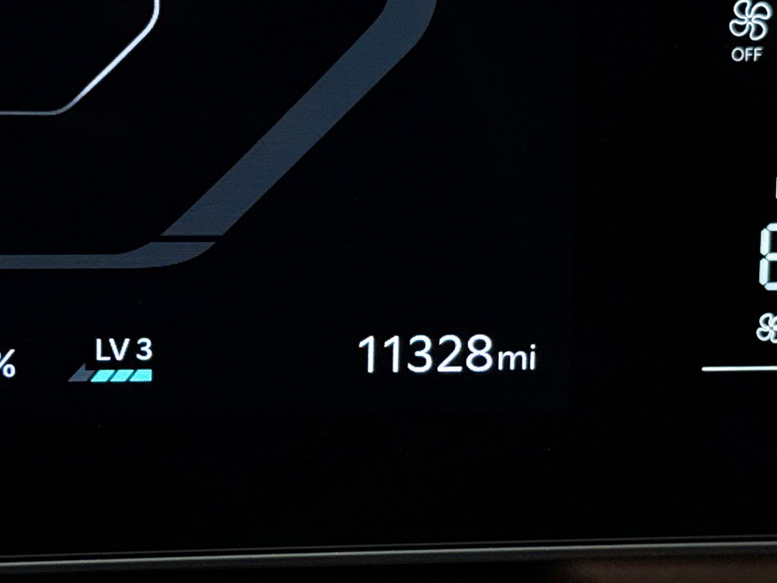 Used 2024 Kia EV9 Wind image 41