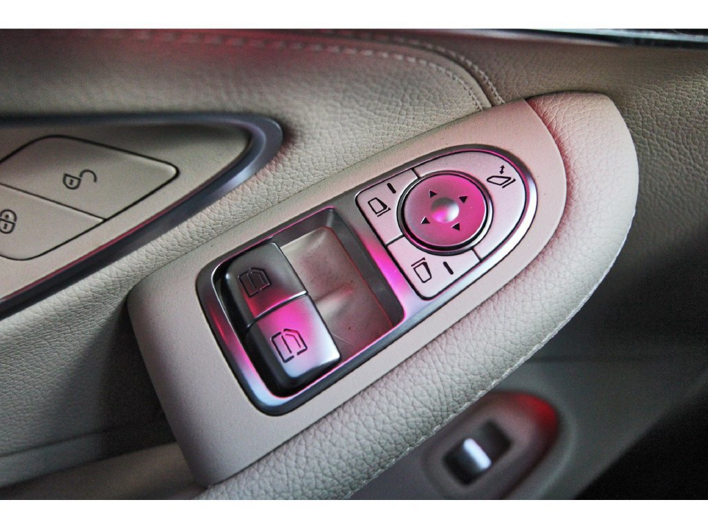 Used 2019 Mercedes-Benz C 300 Coupe image 23