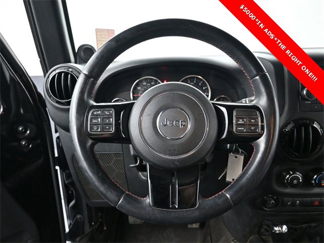 Used 2012 Jeep Wrangler Unlimited Sahara image 23