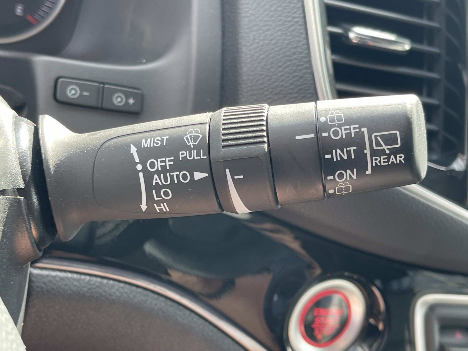 Used 2019 Honda Pilot Elite image 44