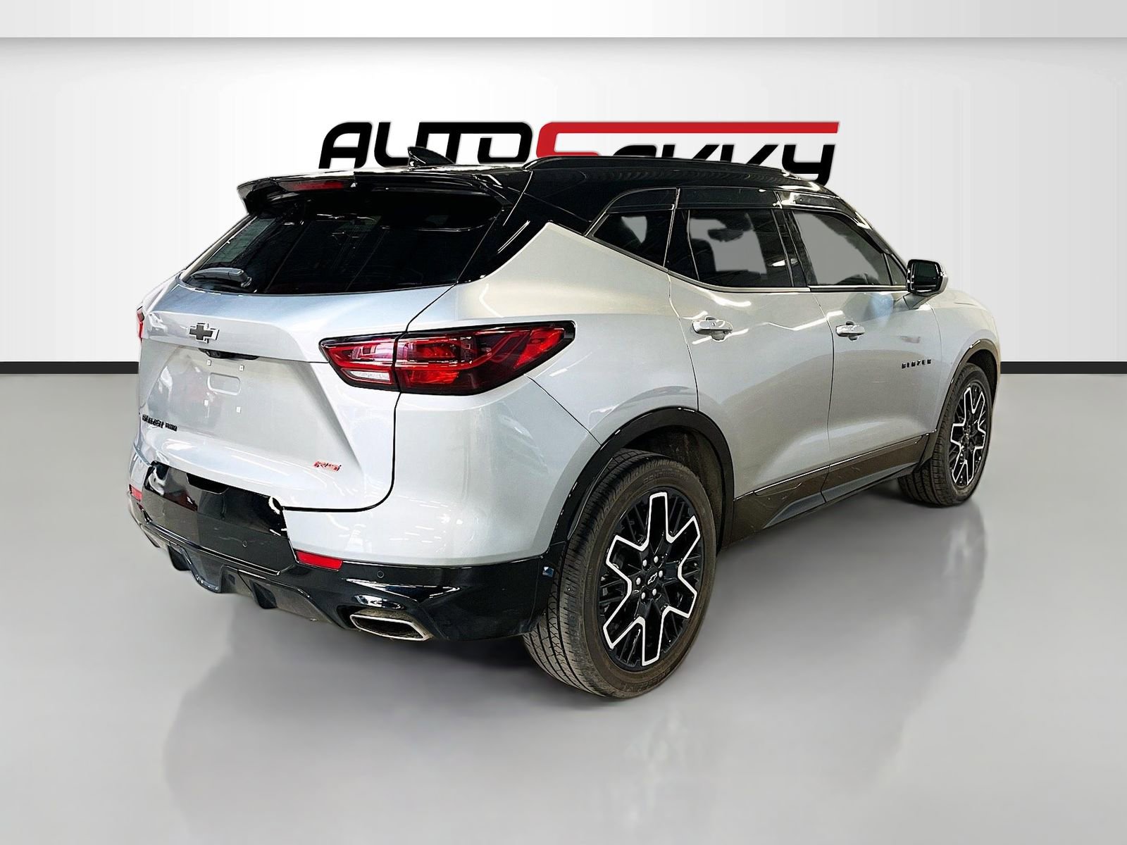 Used 2024 Chevrolet Blazer RS w/ Driver Confidence II Package image 7