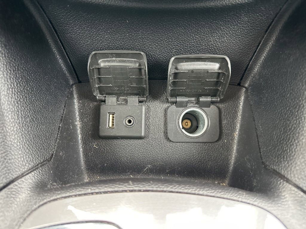 Used 2018 Chevrolet Cruze LT w/ Convenience Package image 26