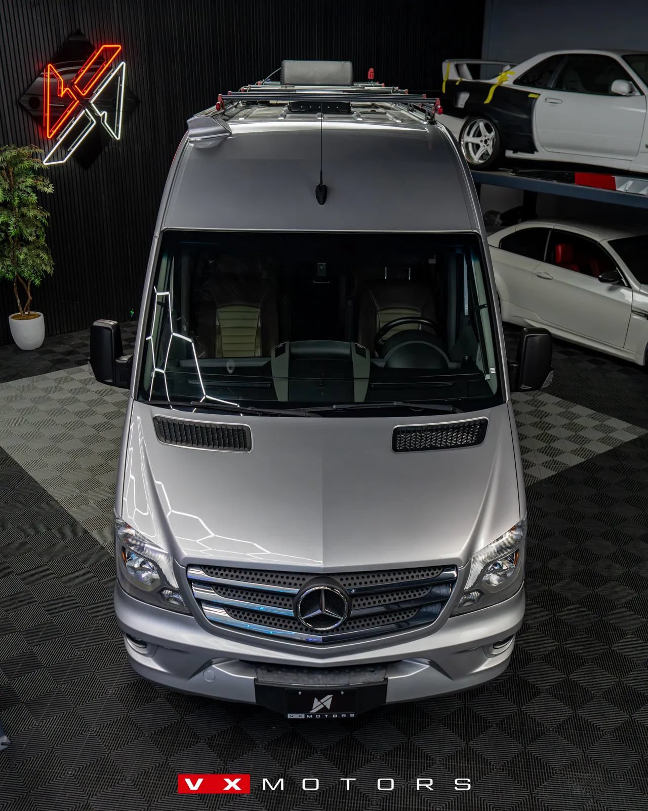 Used 2017 Mercedes-Benz Sprinter 3500 image 3