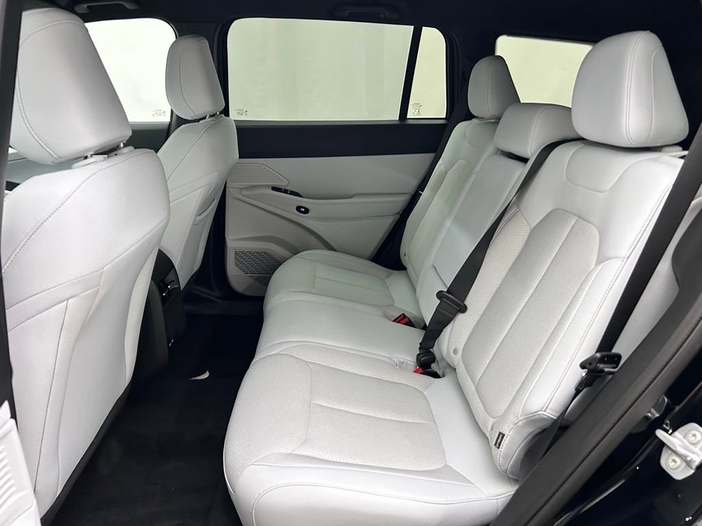New 2026 Jeep Cherokee Laredo AWD/4WD image 14