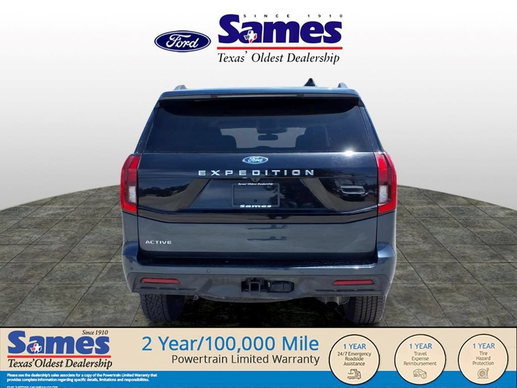 Used 2025 Ford Expedition Active RWD image 6