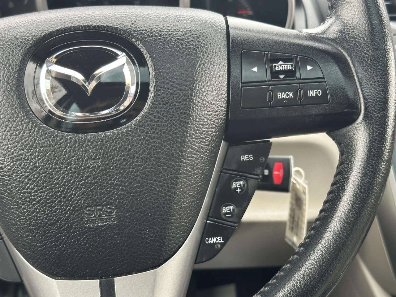 Used 2011 MAZDA CX-7 i Touring FWD image 28