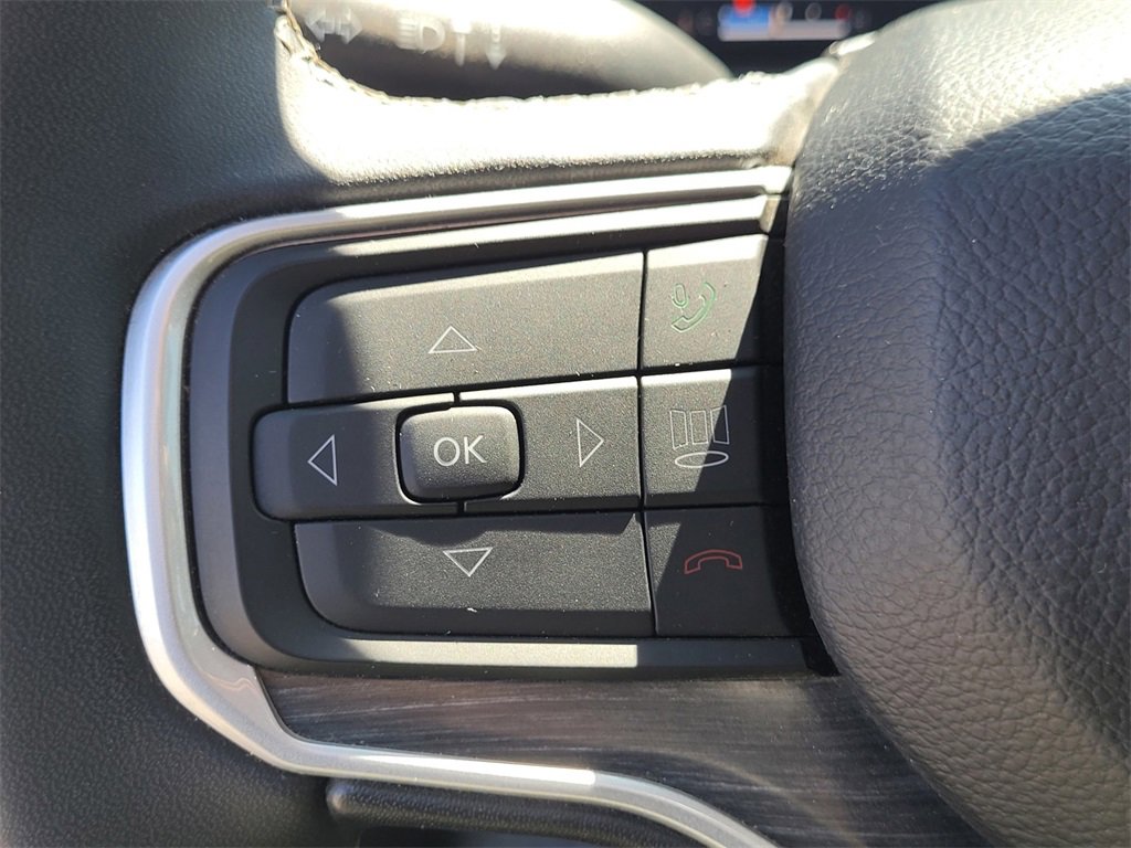 Used 2023 Jeep Wagoneer L Series II image 22