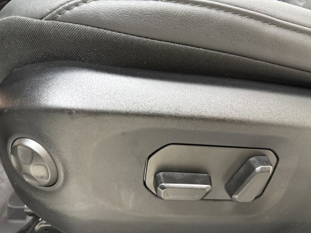 Used 2024 Jeep Wrangler High Altitude image 28