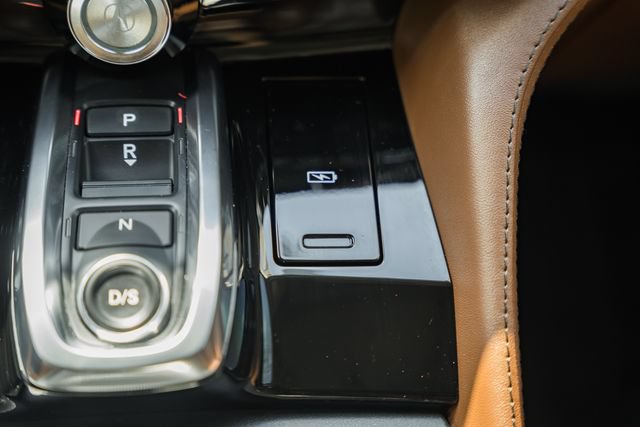 Used 2025 Acura MDX SH-AWD w/ Advance Package image 25