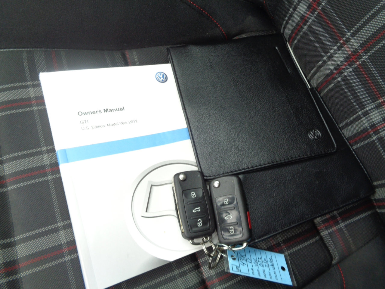 Used 2012 Volkswagen GTI 2-Door image 32