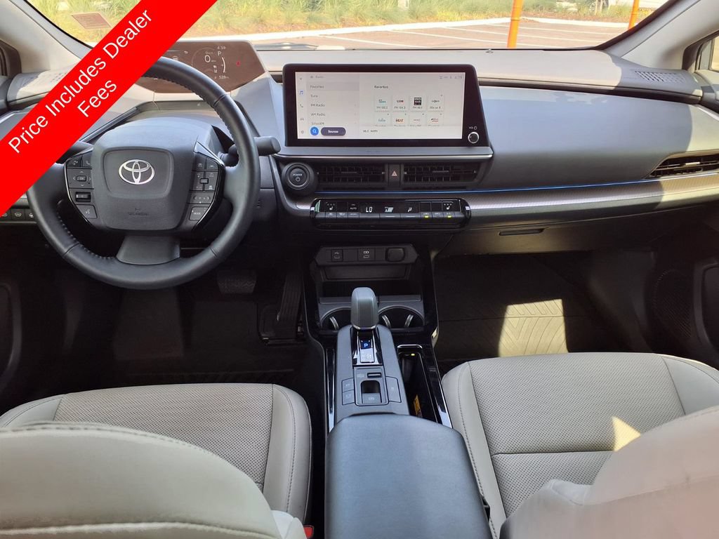 Used 2023 Toyota Prius XLE FWD image 16