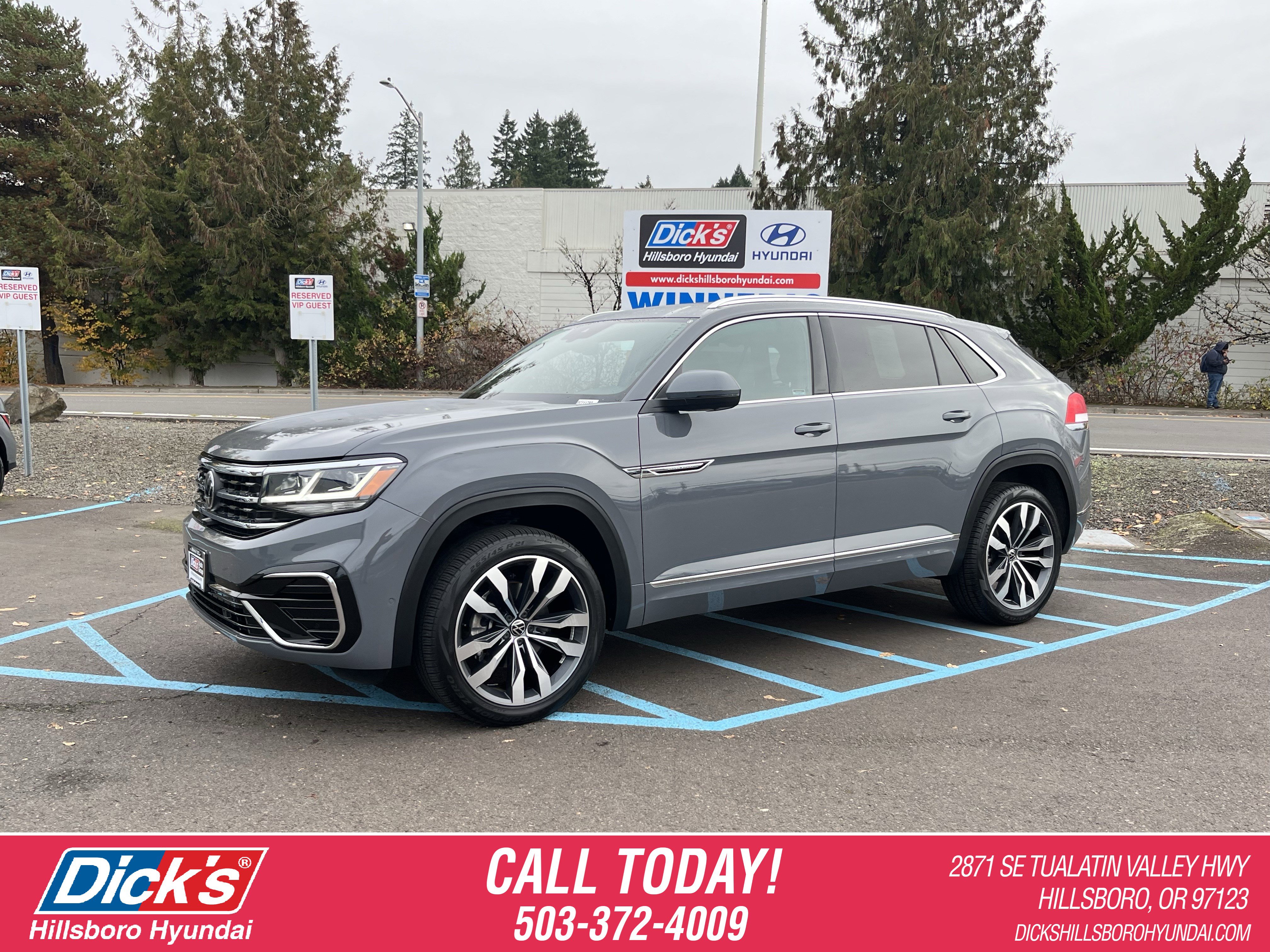 Used 2023 Volkswagen Atlas Cross Sport SEL Premium R-Line