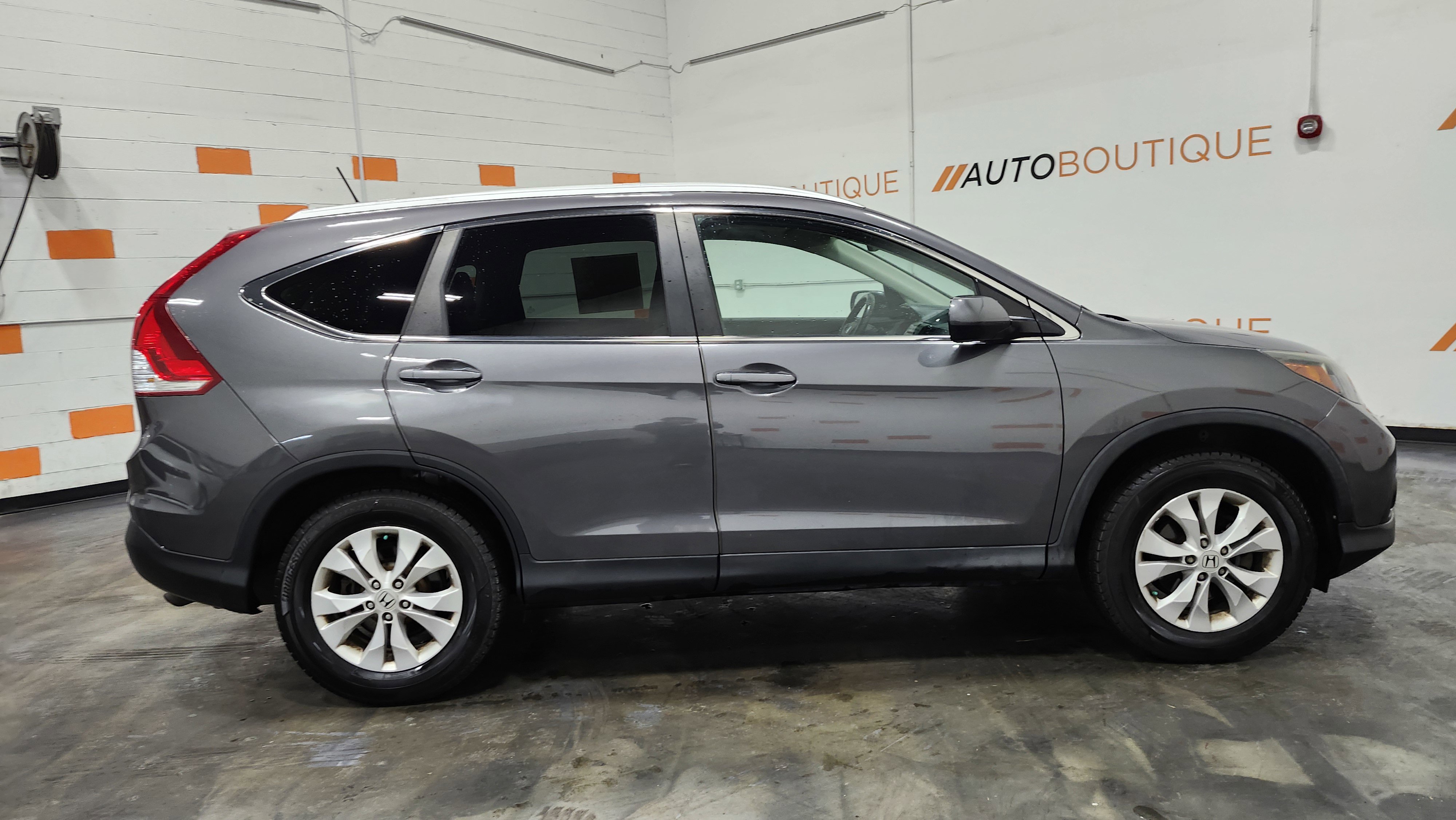 Used 2014 Honda CR-V EX-L image 16