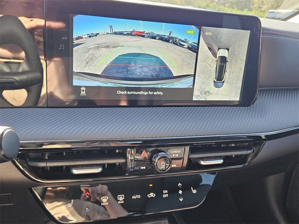 New 2026 Nissan Kicks SR w/ Cold Weather Package image 23