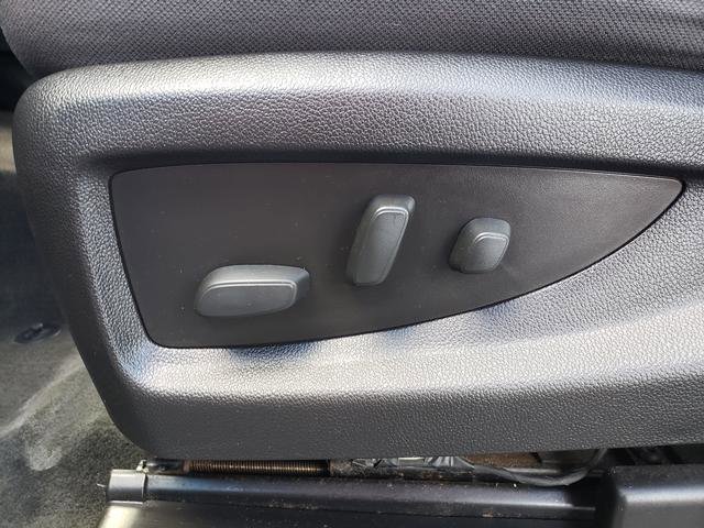 Used 2018 Chevrolet Silverado 1500 LT w/ All Star Edition image 19