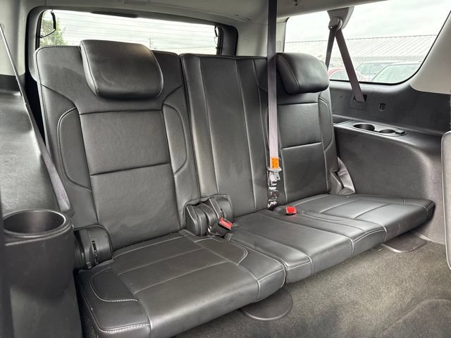 Used 2016 Chevrolet Suburban LT w/ Luxury Package AWD/4WD image 13
