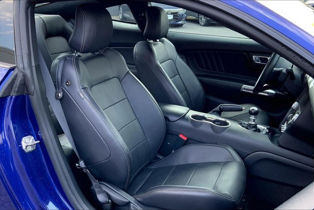 Used 2015 Ford Mustang GT Premium w/ Equipment Group 401A RWD image 6