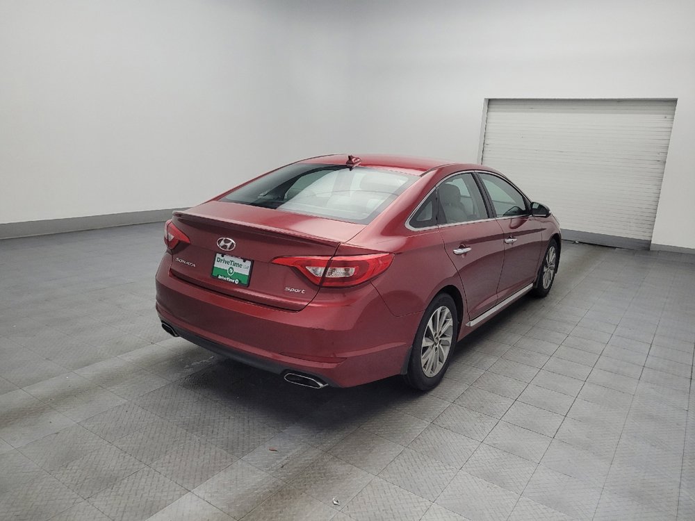 Used 2016 Hyundai Sonata Sport w/ Option Group 1V image 9