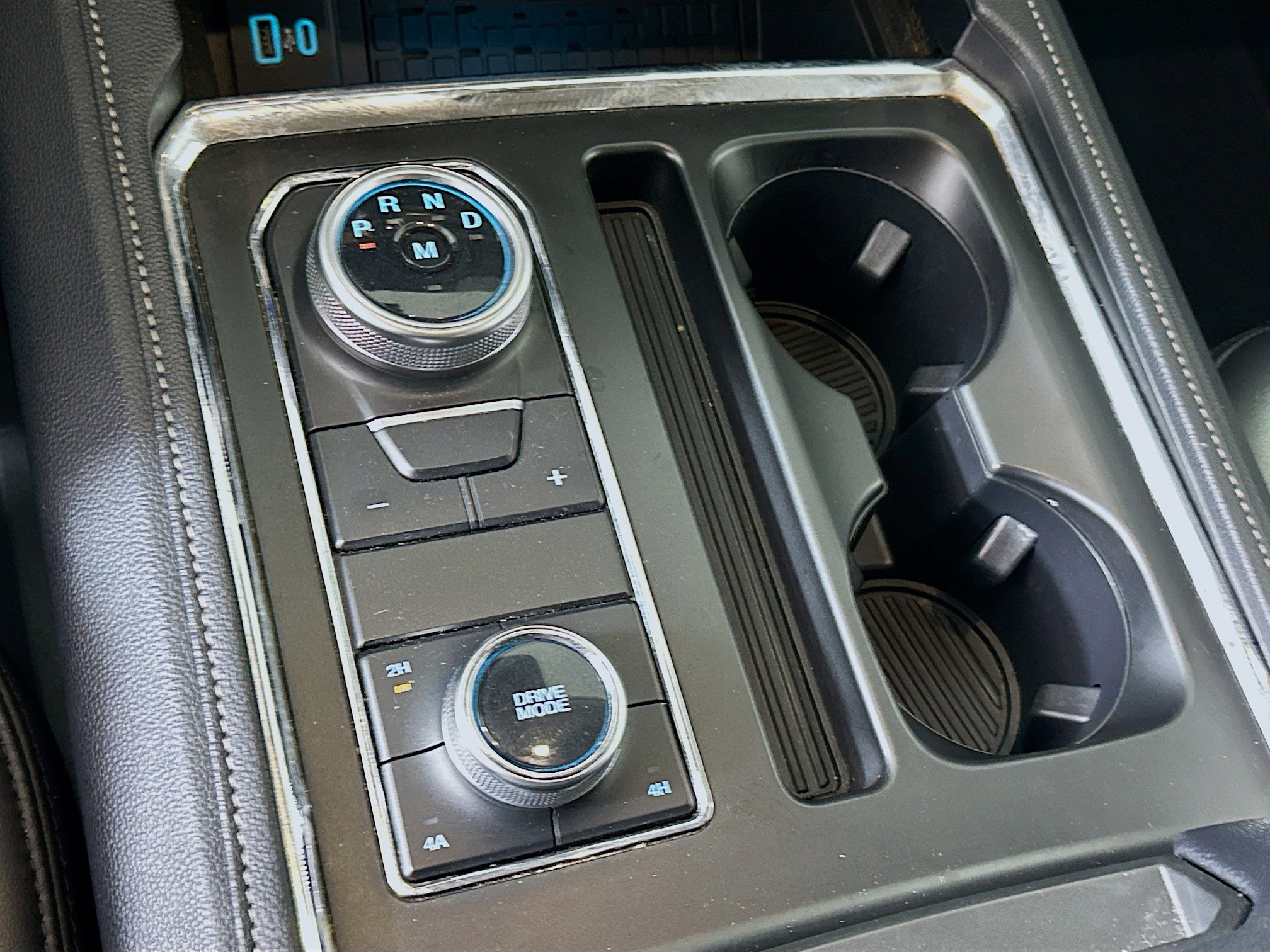 Used 2024 Ford Expedition Max XLT image 25