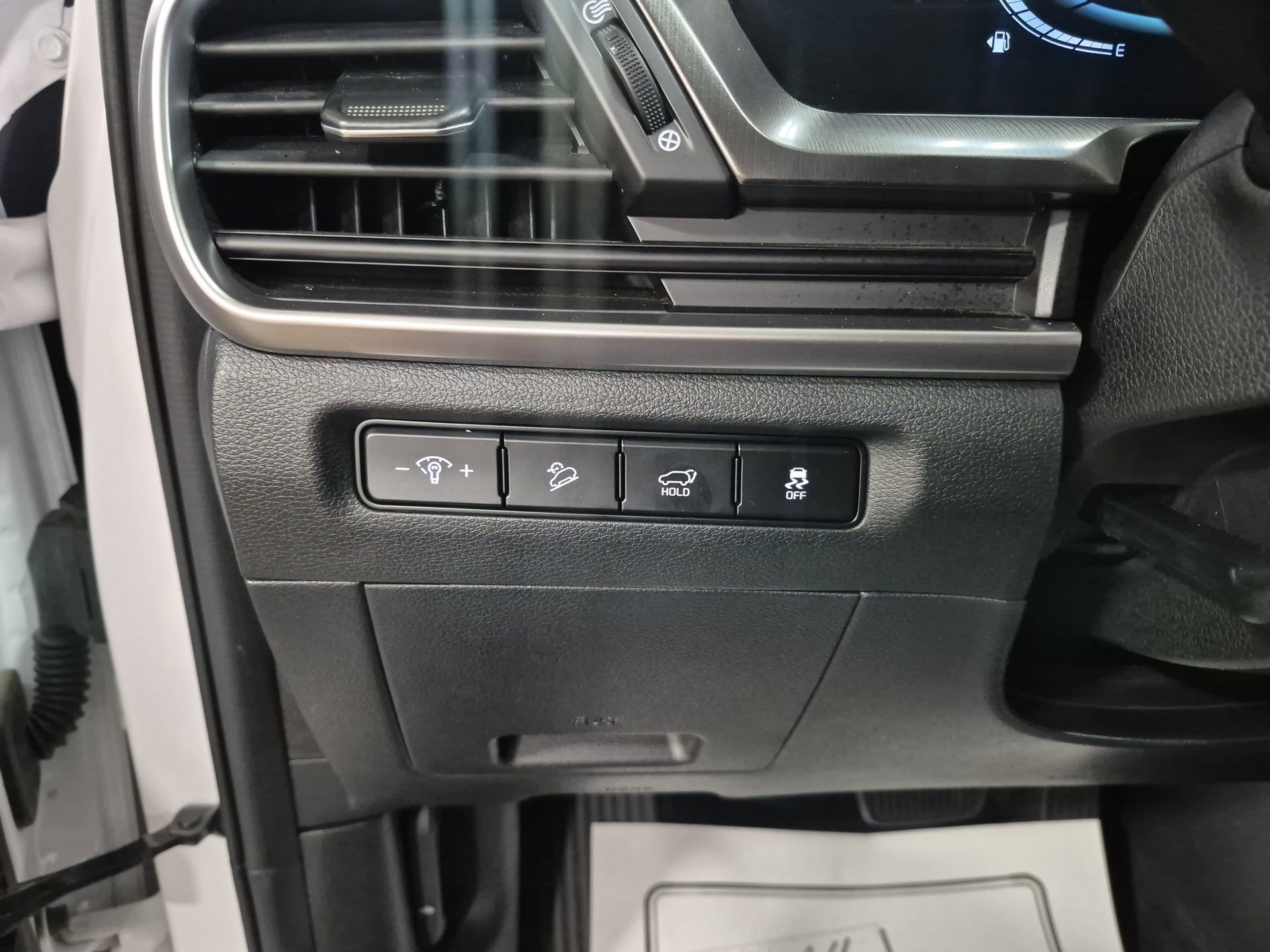 Used 2025 Kia Telluride S AWD/4WD image 18