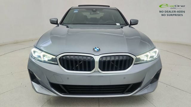 Used 2023 BMW 330i Sedan w/ Driving Assistance Package RWD image 13