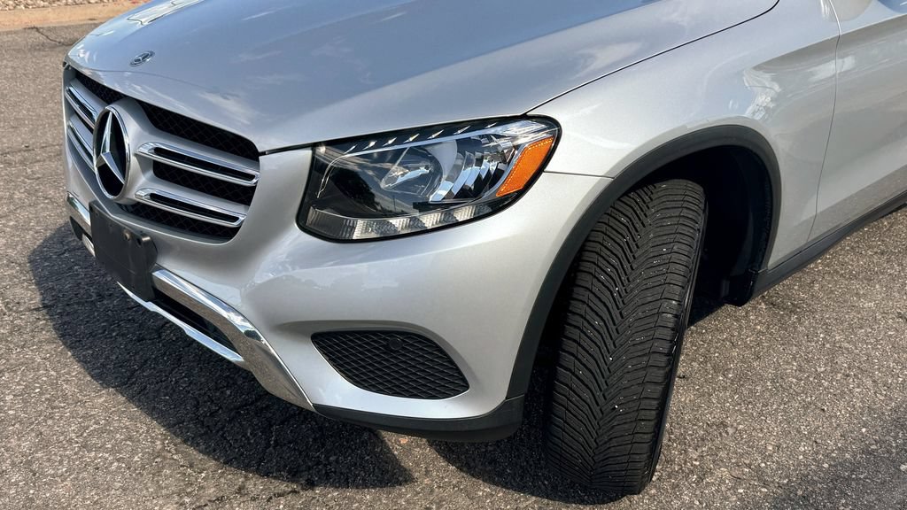 Used 2019 Mercedes-Benz GLC 300 4MATIC image 15