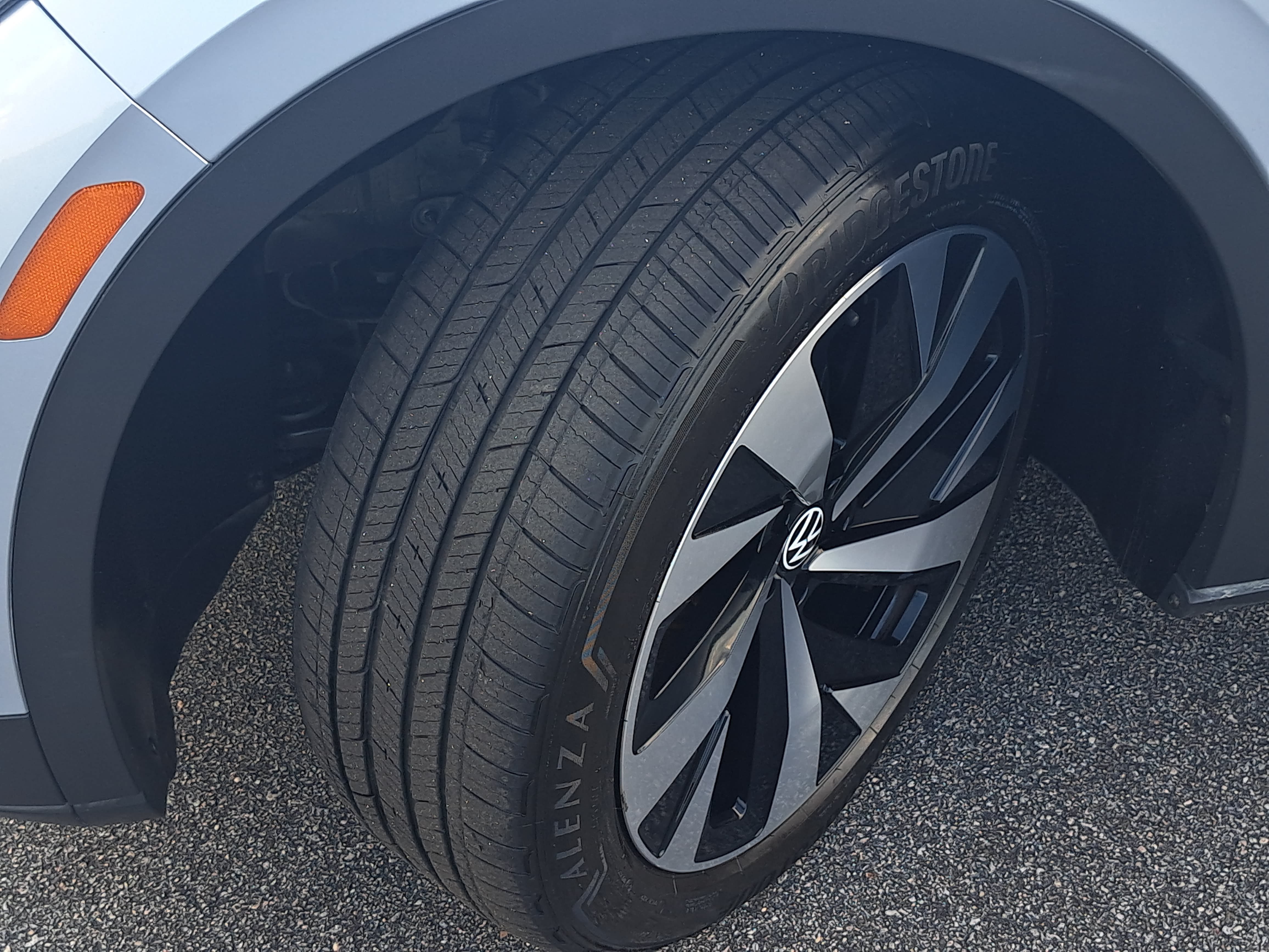 Used 2022 Volkswagen ID.4 Pro S RWD image 34