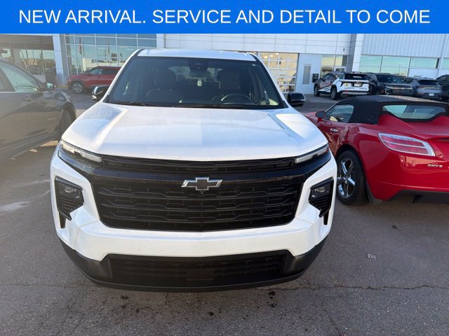 Certified 2024 Chevrolet Traverse LS w/ Midnight/Sport Edition FWD image 4