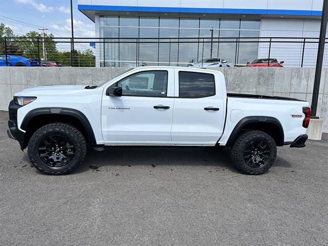 New 2026 Chevrolet Colorado Trail Boss AWD/4WD image 2