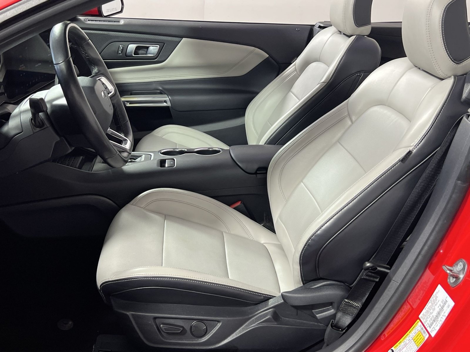 Used 2024 Ford Mustang Premium RWD image 14