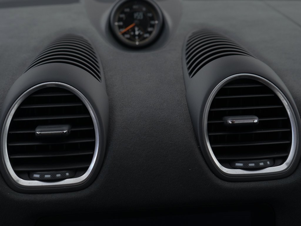 Used 2023 Porsche 718 Cayman GT4 RS image 32