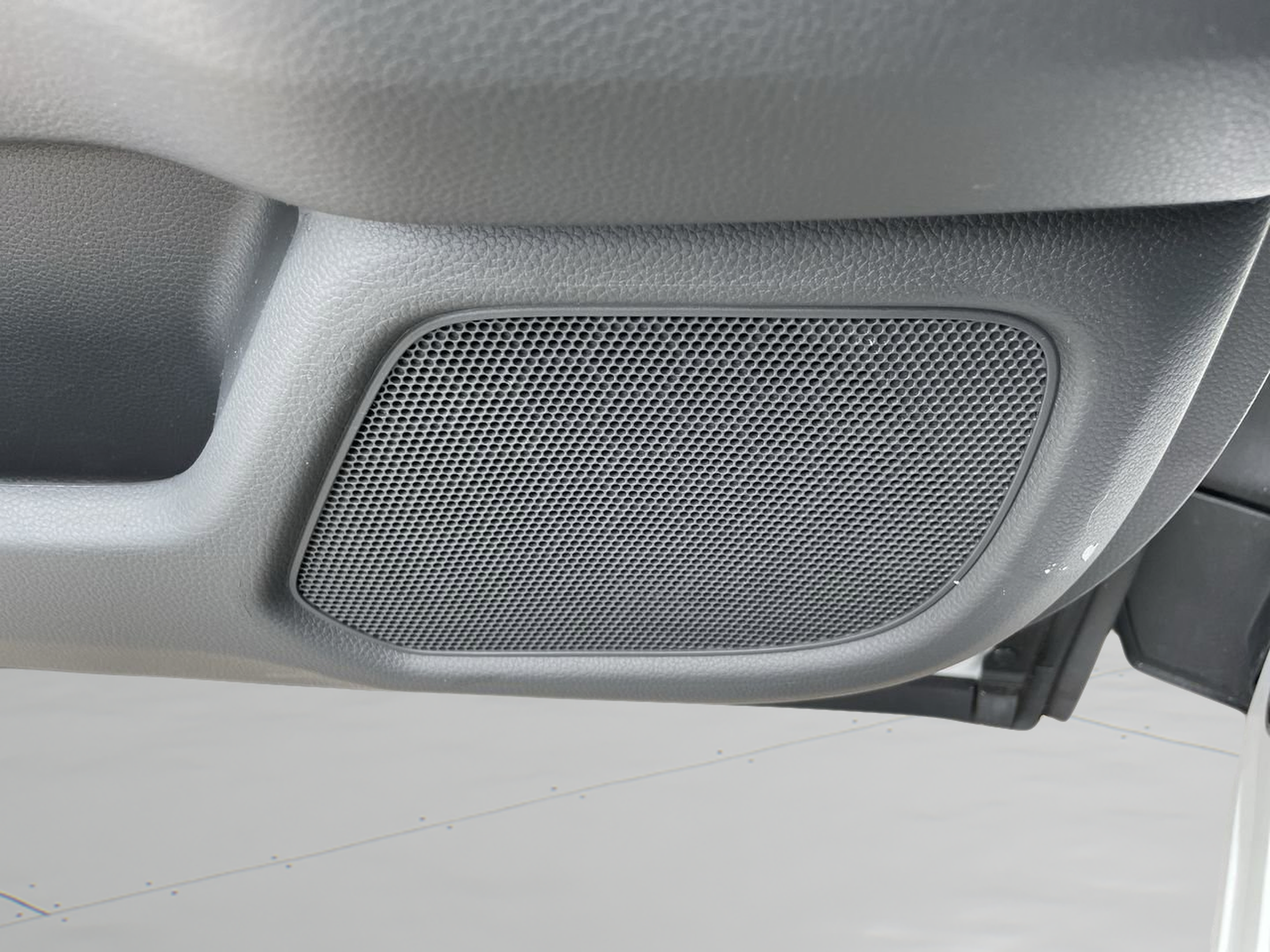 Certified 2025 Honda Pilot EX-L image 30