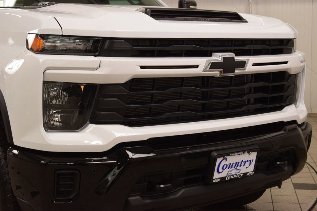 New 2026 Chevrolet Silverado 2500 Custom w/ Custom Value Package AWD/4WD image 13