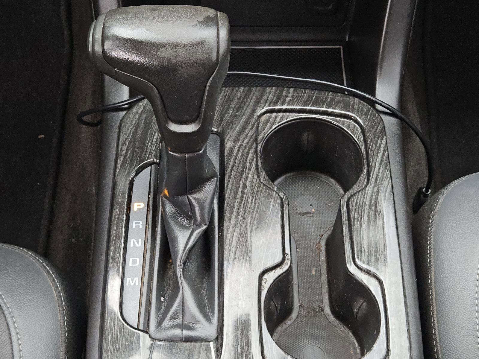 Used 2015 Chevrolet Colorado Z71 AWD/4WD image 15