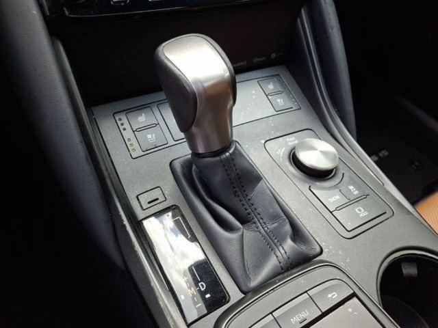 Used 2023 Lexus IS 300 w/ Comfort Package RWD image 18