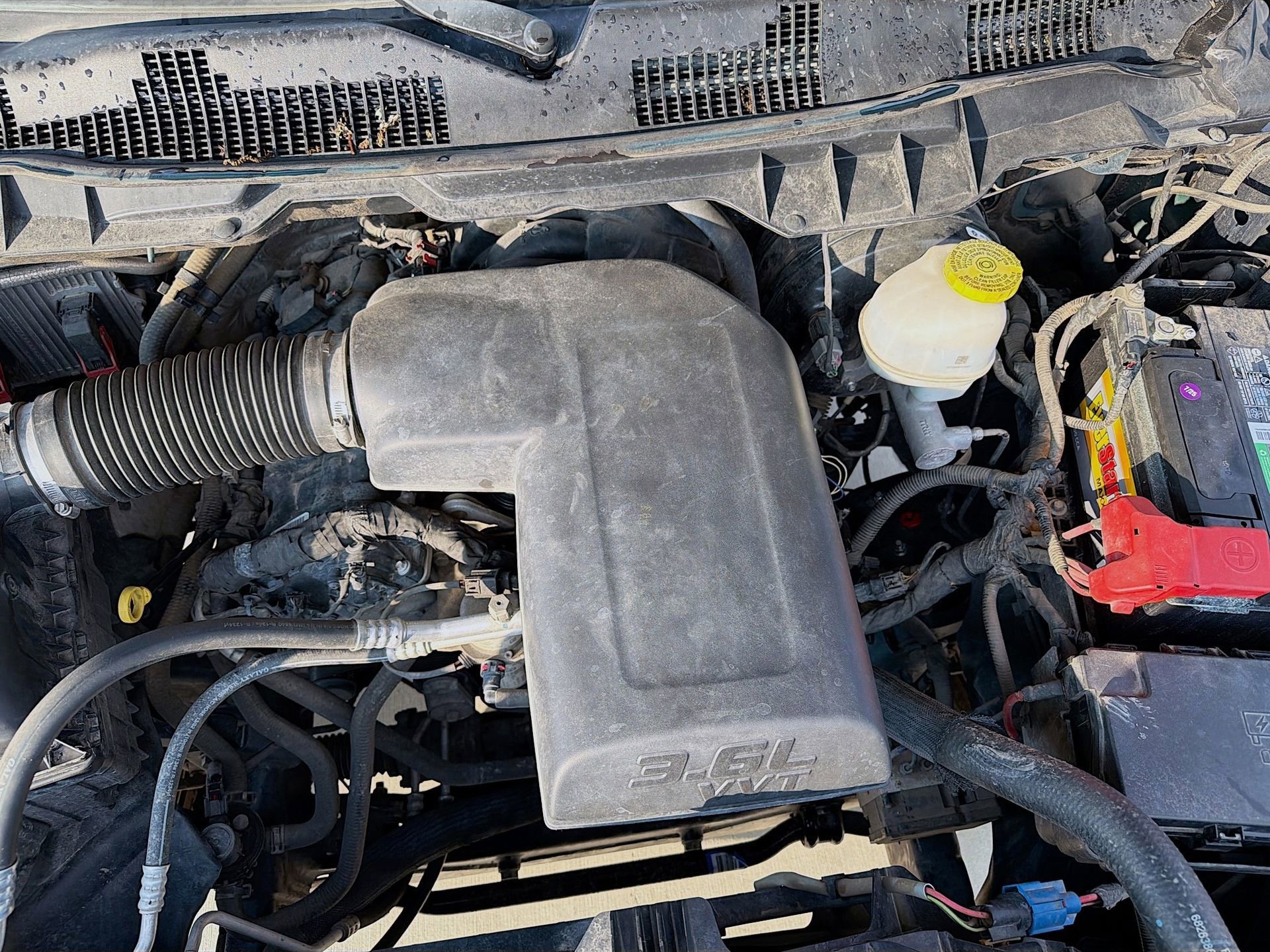 Used 2021 RAM 1500 Classic SLT image 35