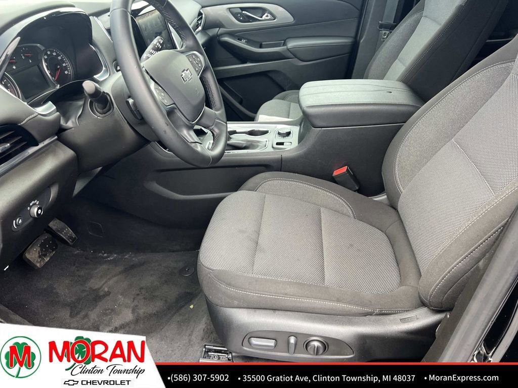 Certified 2023 Chevrolet Traverse LT FWD image 18