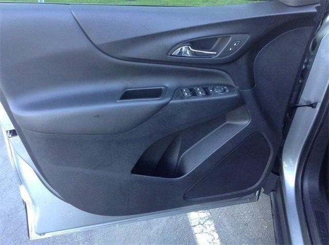 Used 2023 Chevrolet Equinox LT w/ LPO, Floor Liner Package image 31