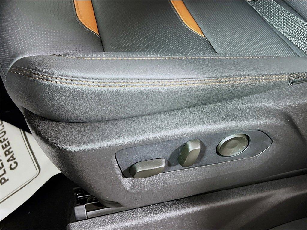 New 2026 GMC Sierra 3500 AT4 w/ AT4 Premium Plus Package image 15