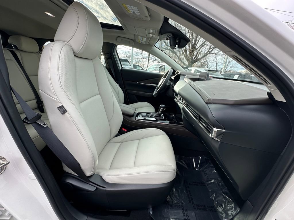 Used 2025 MAZDA CX-30 AWD 2.5 S w/ Premium Package image 24