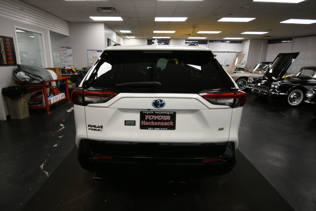 Certified 2023 Toyota RAV4 SE w/ Weather & Moonroof Package AWD/4WD image 7