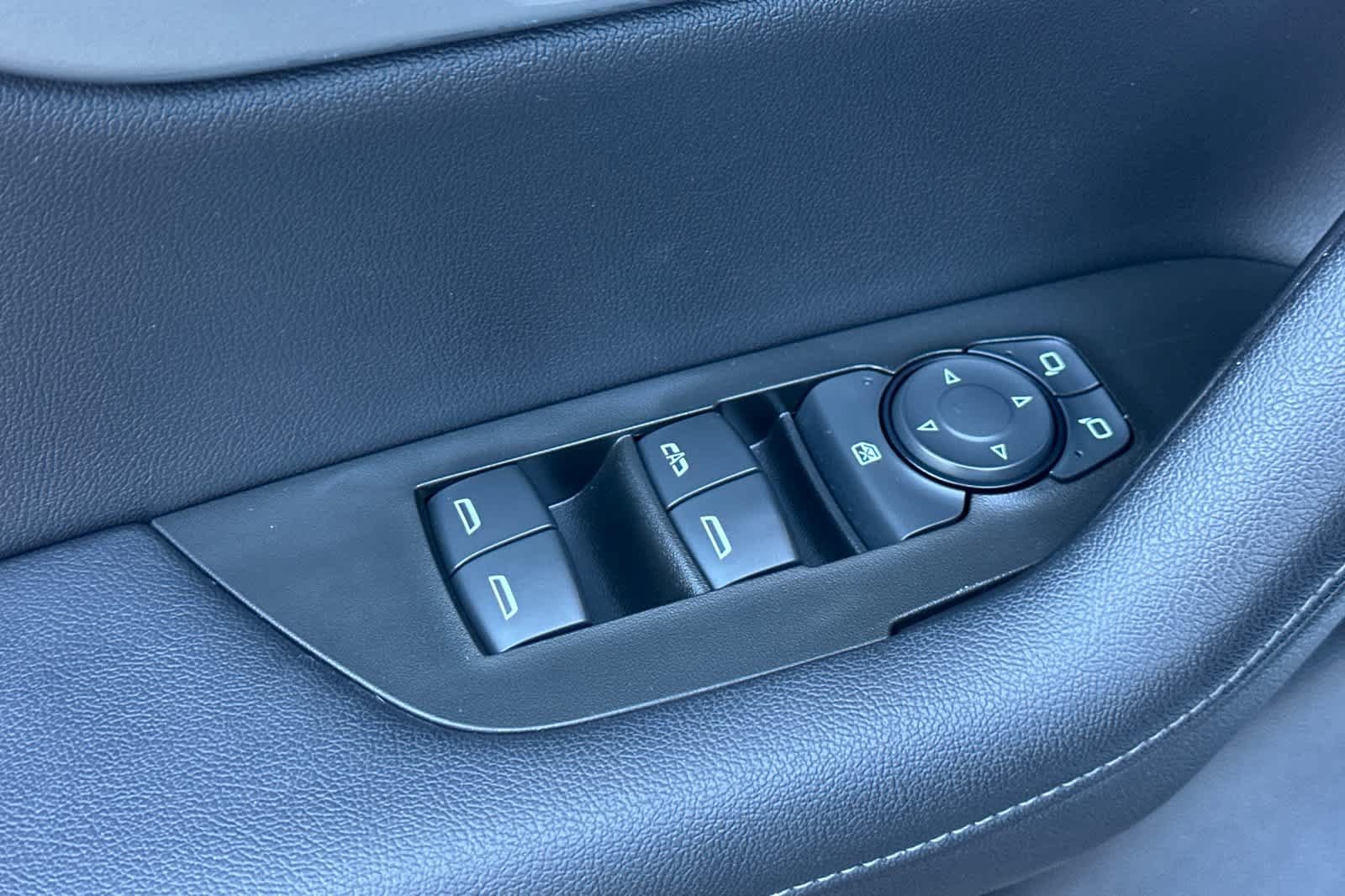 Used 2019 Chevrolet Blazer LT AWD/4WD image 13