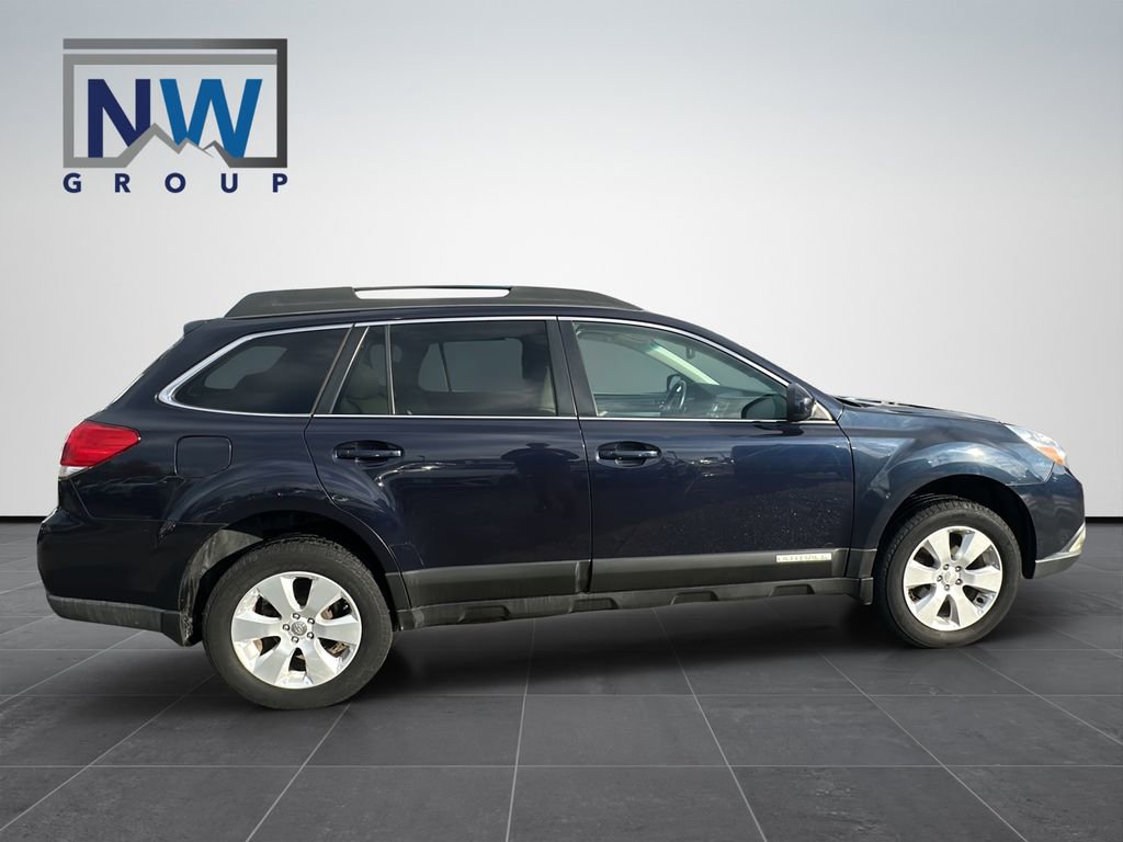 Used 2012 Subaru Outback 2.5i Premium w/ All-Weather Pkg image 7