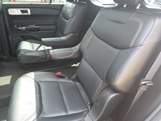 Used 2023 Ford Explorer ST w/ Equipment Group 401A AWD/4WD image 7