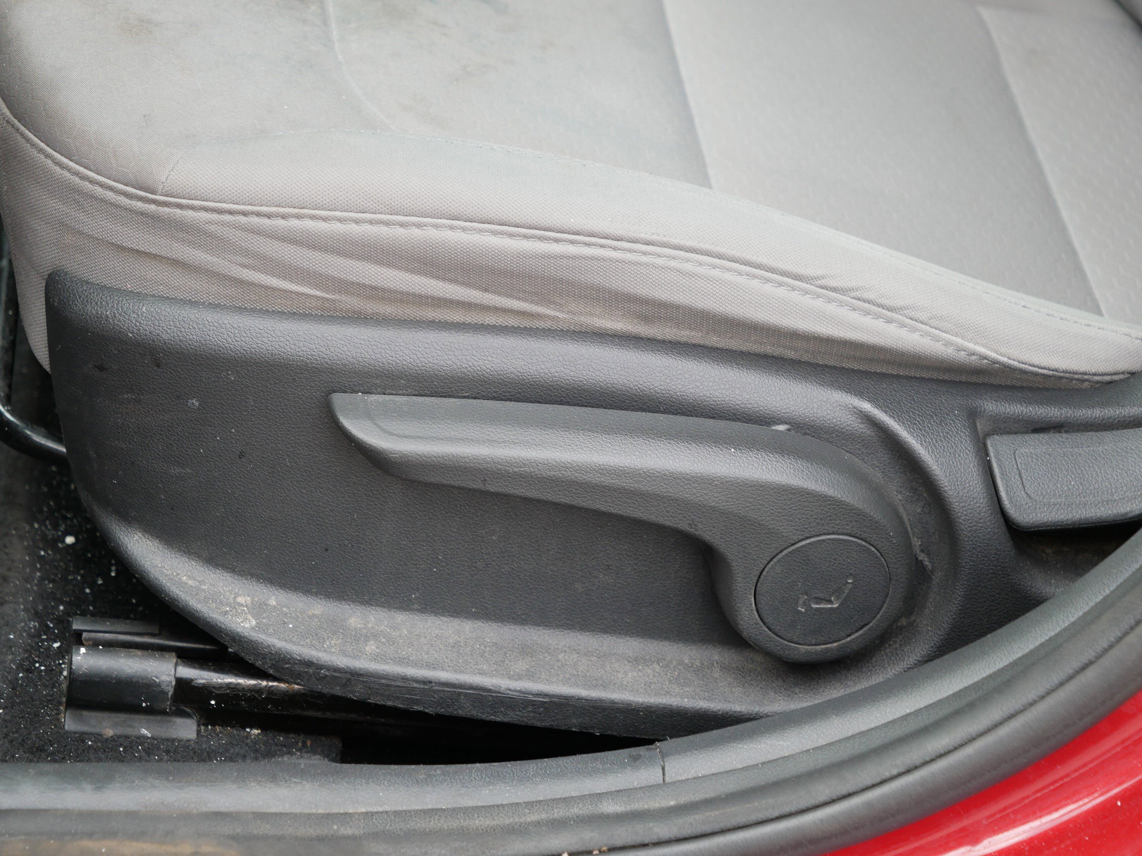 Used 2019 Hyundai Elantra SE FWD image 13