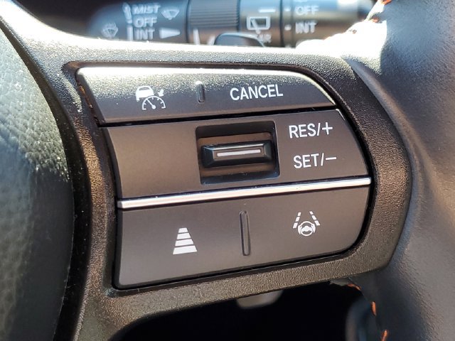 Used 2025 Honda CR-V Sport-L image 18