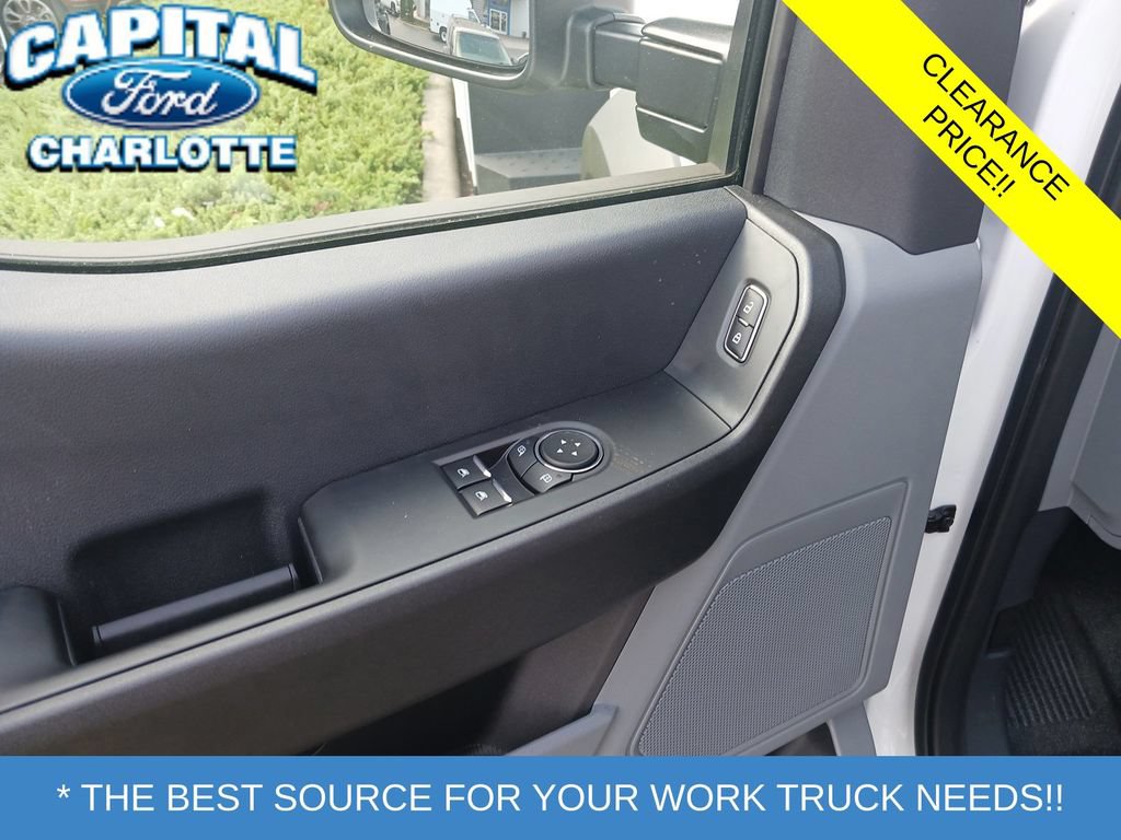 New 2024 Ford F450 XL w/ XL Chrome Package RWD image 9