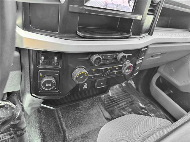 Used 2024 Ford F250 XL w/ XL Off-Road Package AWD/4WD image 14