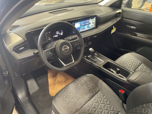 Certified 2025 Nissan Kicks SV w/ SV Premium Package image 10
