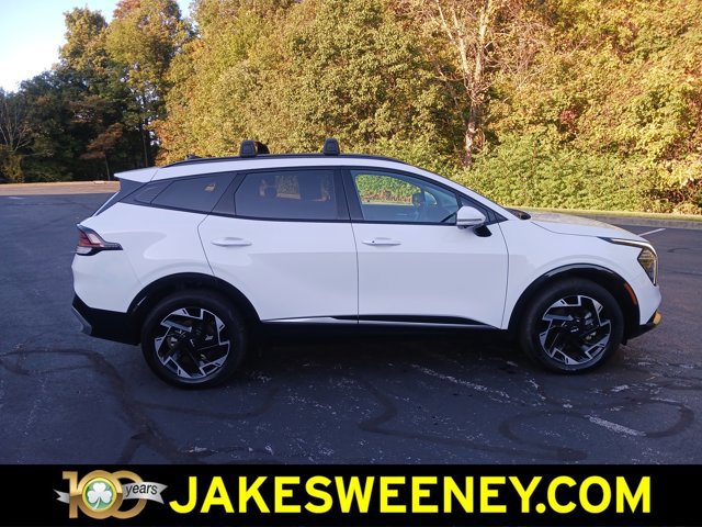 Used 2025 Kia Sportage SX image 11